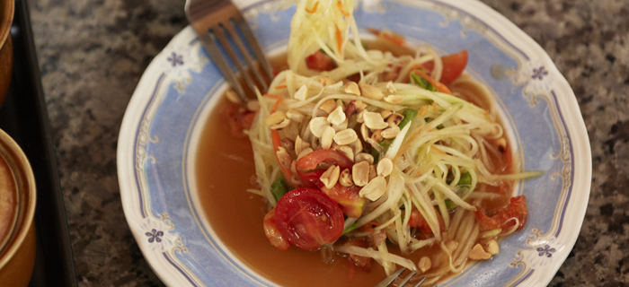 泰国美食介绍：青木瓜沙拉(Som Tam).jpg